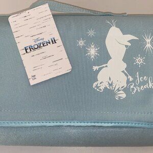 NWT Disney Frozen II Olaf Water Resistant Picnic Beach Blanket 59”x51”